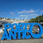 Porto Antico Silenzioso & Moderno - Acquario E Centro Congressi Genua